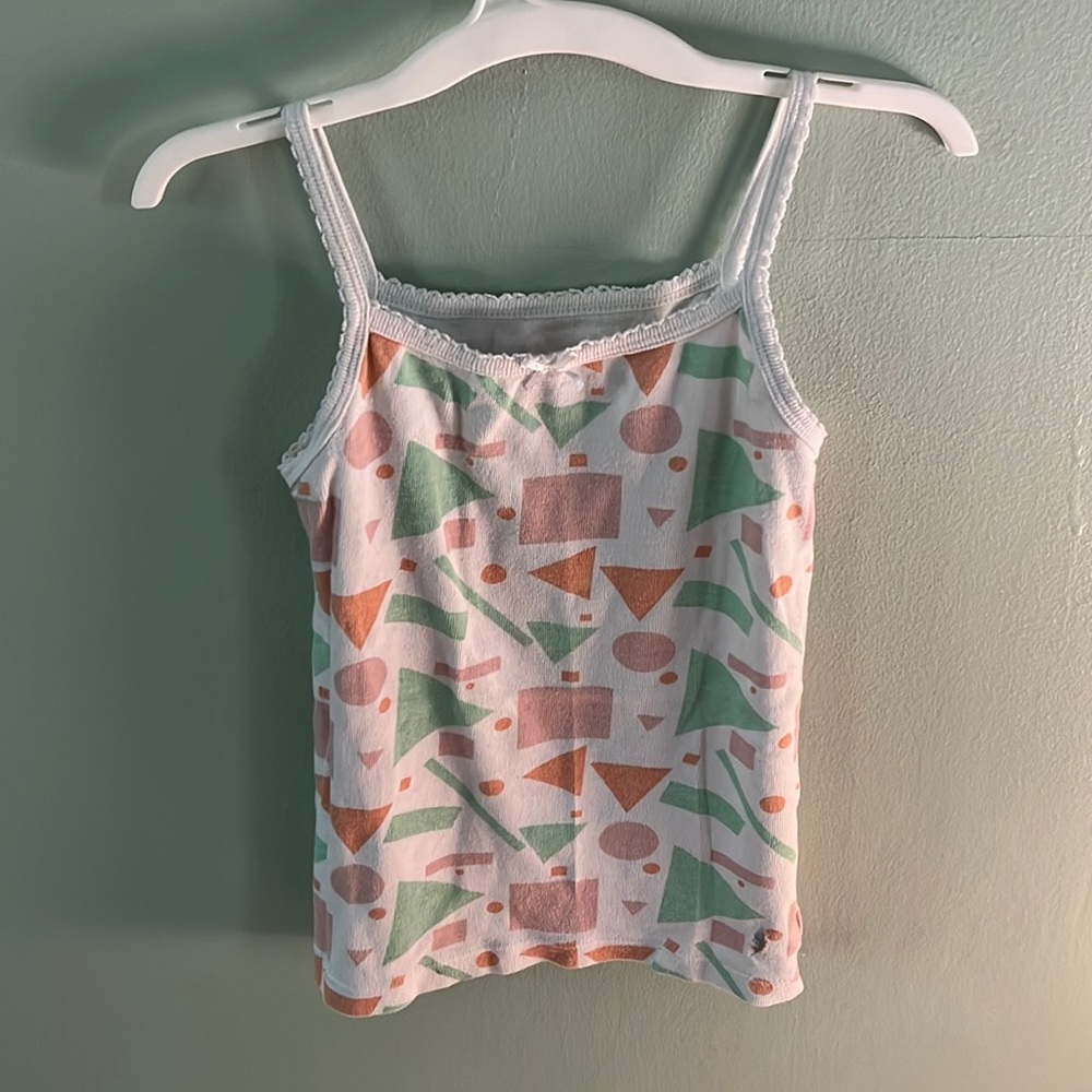Feathers top